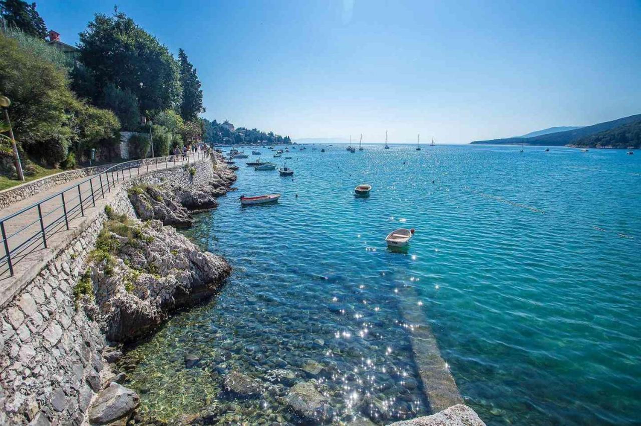Apartmani Astrid Rabac Bagian luar foto