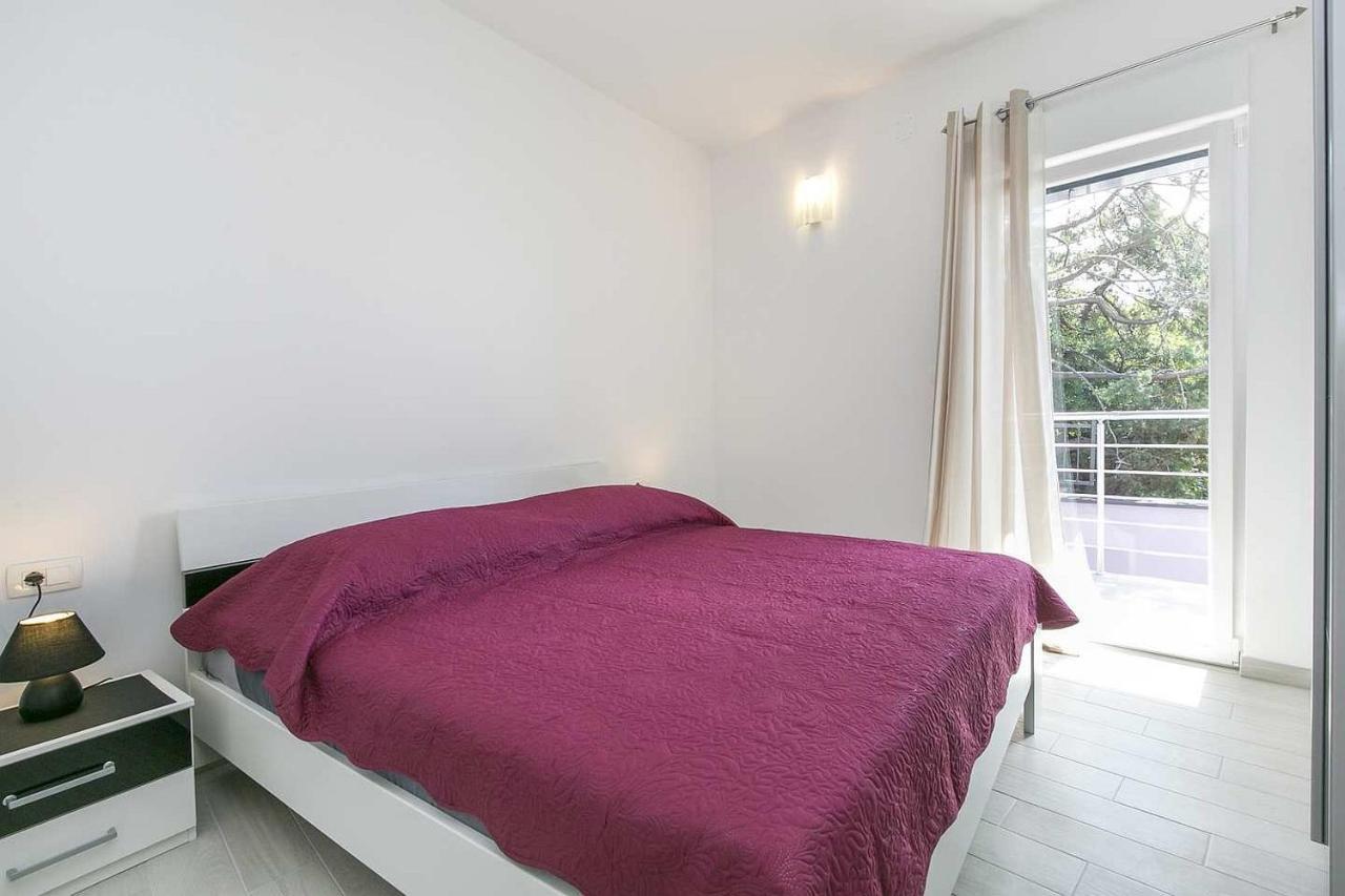 Apartmani Astrid Rabac Bagian luar foto